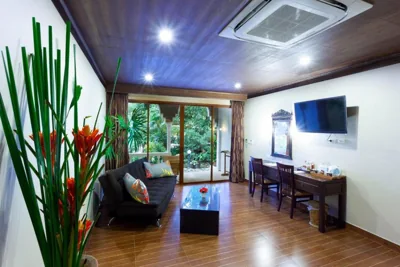 Camera Familiare Deluxe — Tropica Bungalow Beach Hotel